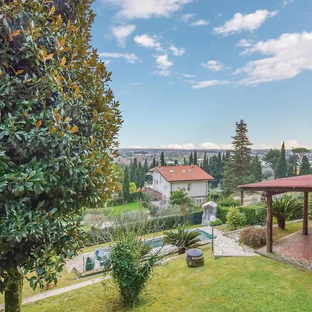 Сasa de vacaciones Il Pavone Mommio