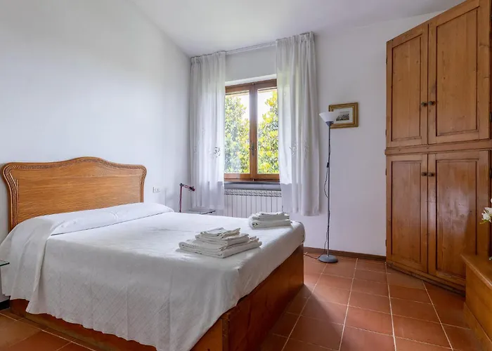 Сasa de vacaciones Il Pavone Mommio